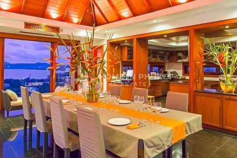 Дом в Пхукете, Таиланд с 10 спальнями  № 131066 - фото 8