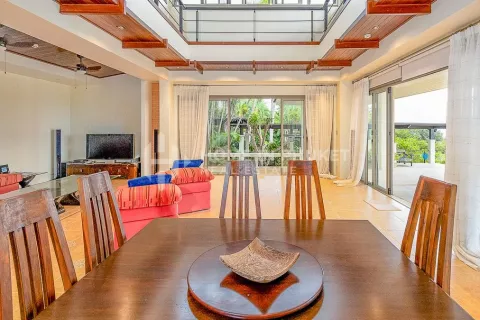 House in Phuket, Thailand 6 bedrooms № 131063 - photo 6