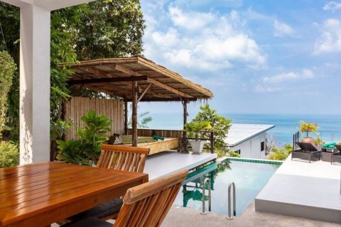 Вилла в Вианг Са, Таиланд с 4 спальнями  № 86109 - фото 1