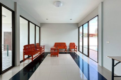 Villa in Hua Hin, Thailand 8 bedrooms № 86108 - photo 5