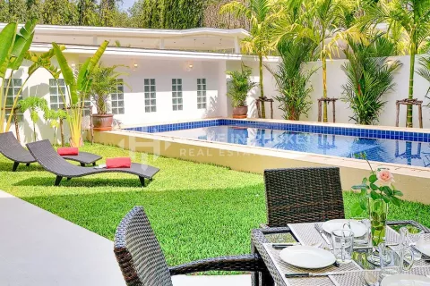 Коммерческая недвижимость в Пхукете, Таиланд 1м2  № 131096 - фото 4