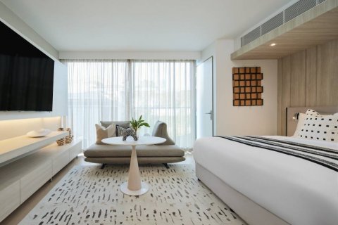 Condo in Bangkok, Thailand, 1 bedroom  № 85910 - photo 2