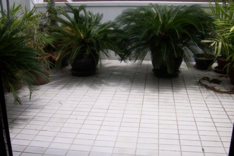 Таунхаус в Бангкоке, Таиланд с 3 спальнями  № 143965 - фото 9