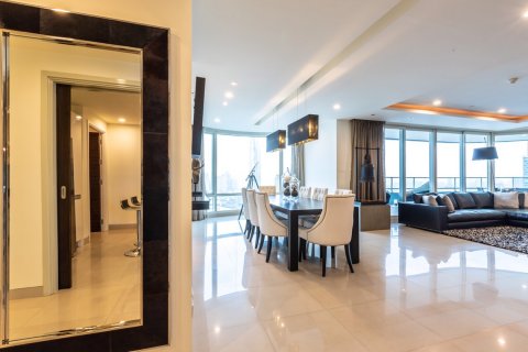 Кондоминиум с 4 спальнями в Бангкоке, Таиланд № 143961 - фото 3