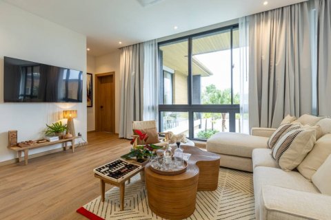 Вилла в Чалонге, Таиланд с 5 спальнями  № 132936 - фото 4