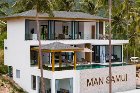Villa in Ko Samui, Thailand 5 bedrooms № 124483 - photo 1