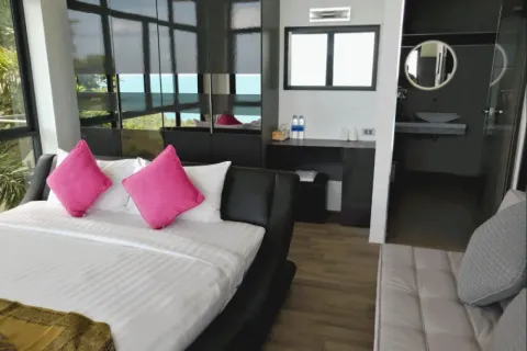 Villa on Chaweng Beach, Ko Samui, Thailand 6 bedrooms № 107577 - photo 15