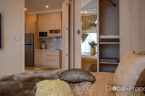 Condo in Pattaya, Thailand, 1 bedroom  № 81898 - photo 13