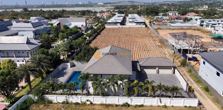 Studio à Pattaya, Thaïlande № 132165