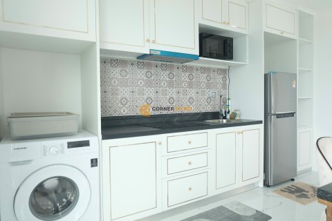 Студия в кондо на Пляж Джомтьен, Паттайя, Таиланд № 132168 - фото 4