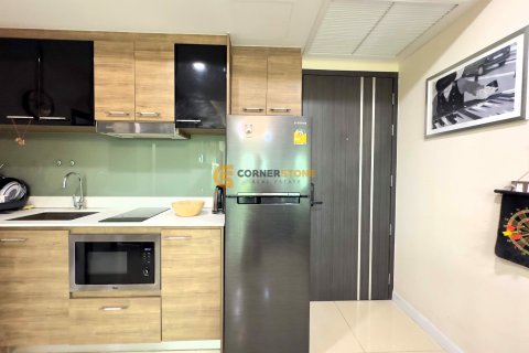 Студия в кондо на Пляж Джомтьен, Паттайя, Таиланд № 132167 - фото 8