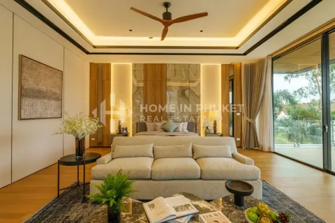 House in Phuket, Thailand 4 bedrooms № 131105 - photo 17