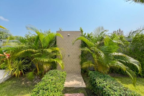 Villa in Hua Hin, Thailand 4 bedrooms № 119835 - photo 10