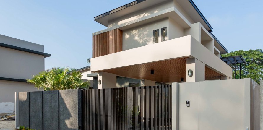 Villa in Chiang Mai, Thailand 3 bedrooms № 121449