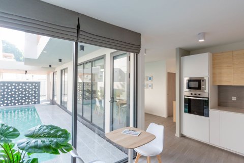 Villa in Chiang Mai, Thailand 3 bedrooms № 121449 - photo 17