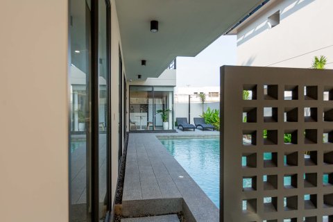 Villa in Chiang Mai, Thailand 3 bedrooms № 121449 - photo 6