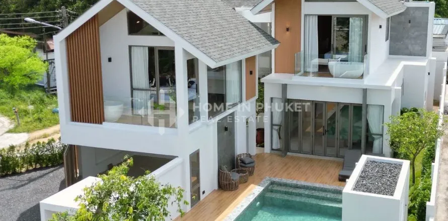 House in Phuket, Thailand 7 bedrooms № 131371