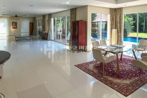 Дом в Пхукете, Таиланд с 5 спальнями  № 131372 - фото 4