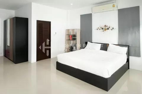 House in Rawai, Thailand 3 bedrooms № 131722 - photo 5