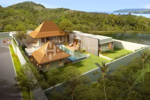 House in Phuket, Thailand 3 bedrooms № 131698 - photo 1