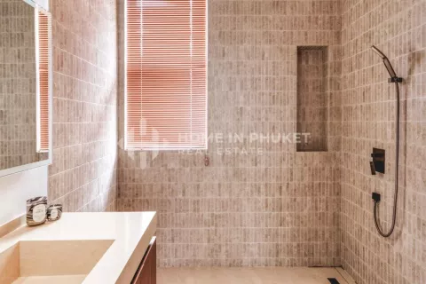 House in Phuket, Thailand 3 bedrooms № 131700 - photo 12