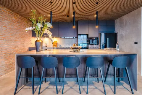 Кондоминиум с 2 спальнями в Раваи, Таиланд № 131702 - фото 4