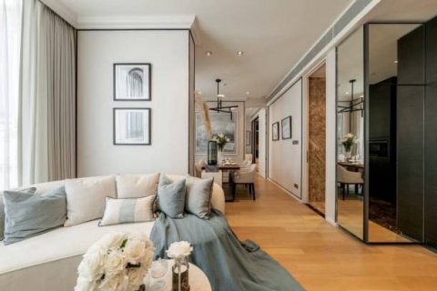 Condo in Pathum Wan, Bangkok, Thailand, 2 bedrooms  № 123767 - photo 4