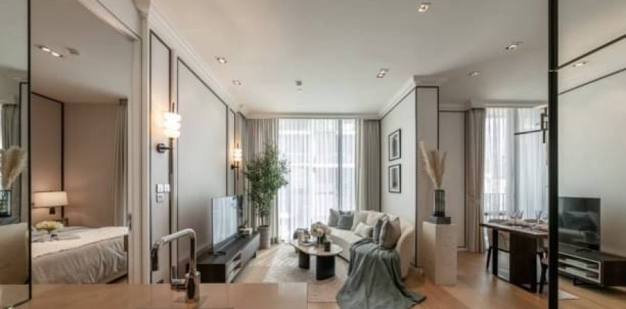 Condo in Pathum Wan, Bangkok, Thailand, 2 bedrooms  № 123767