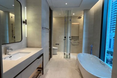 Condo in Pathum Wan, Bangkok, Thailand, 2 bedrooms  № 123772 - photo 3