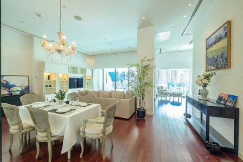 Condo in Watthana, Bangkok, Thailand, 2 bedrooms  № 123770 - photo 13