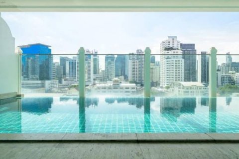 Condo in Watthana, Bangkok, Thailand, 2 bedrooms  № 123770 - photo 15