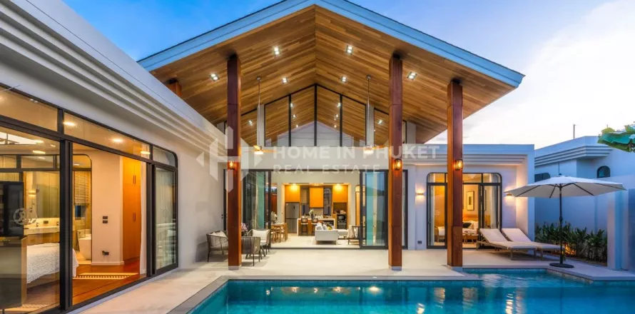 Дом в Пхукете, Таиланд с 3 спальнями  № 131911