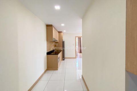 Condo sur Jomtien Beach, Pattaya, Thaïlande, 2 chambres  № 132219 - photo 1