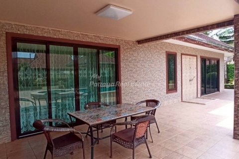 Maison à Bang Lamung, Thaïlande 3 chambres № 132220 - photo 11