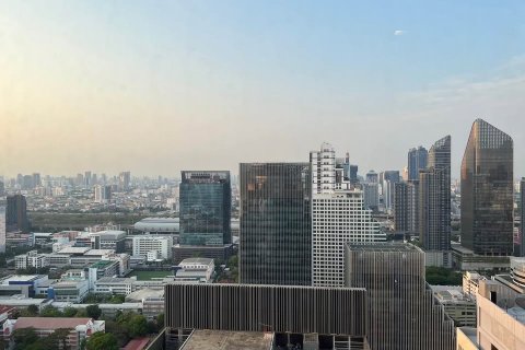 Кондоминиум с 2 спальнями в Ваттхане, Бангкок, Таиланд № 123920 - фото 4
