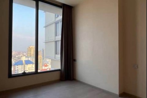 Кондоминиум с 2 спальнями в Ваттхане, Бангкок, Таиланд № 123920 - фото 3