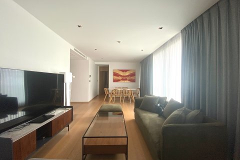 Condo in Watthana, Bangkok, Thailand, 2 bedrooms  № 123918 - photo 6