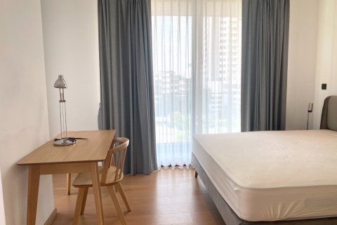 Condo in Watthana, Bangkok, Thailand, 2 bedrooms  № 123918 - photo 17