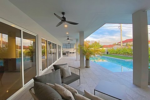 Дом в Хуа Хине, Таиланд с 4 спальнями  № 125134 - фото 10