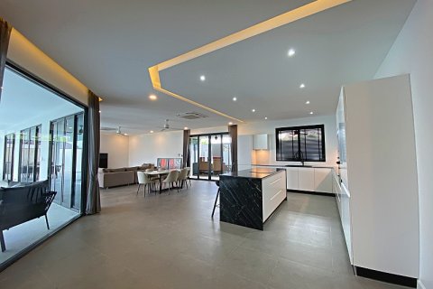 Дом в Хуа Хине, Таиланд с 4 спальнями  № 125134 - фото 8