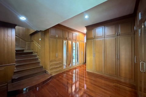 Maison à Sattahip, Thaïlande 5 chambres № 100597 - photo 5