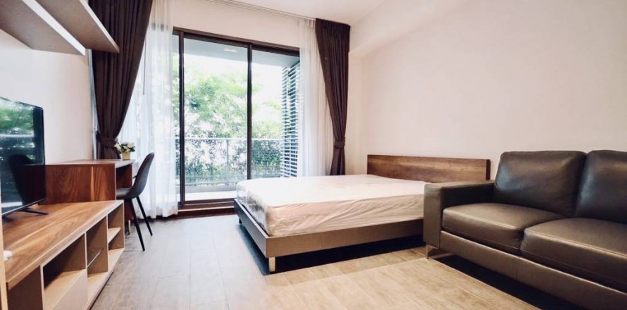 Studio in the Condo in Bangkok, Thailand № 100593