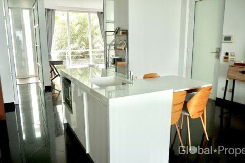 Condo in Pattaya, Thailand, 2 bedrooms  № 100794 - photo 15