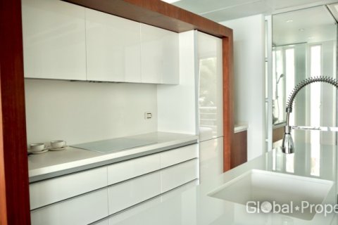 Condo in Pattaya, Thailand, 2 bedrooms  № 100794 - photo 14