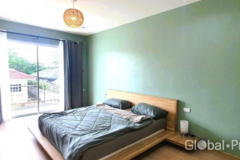 Дом в Паттайе, Таиланд с 6 спальнями  № 100789 - фото 16