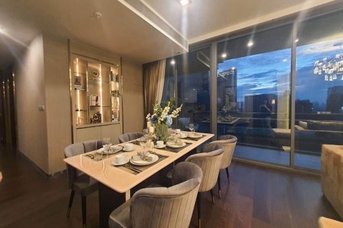 Кондоминиум с 3 спальнями в Ваттхане, Бангкок, Таиланд № 132238 - фото 8