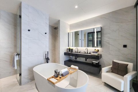 Condo in Bang Rak, Bangkok, Thailand, 2 bedrooms  № 132240 - photo 8