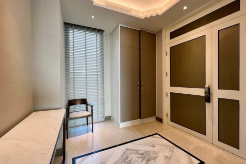 Кондоминиум с 2 спальнями в Кхлонг Сане, Бангкок, Таиланд № 132235 - фото 17