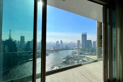 Кондоминиум с 2 спальнями в Кхлонг Сане, Бангкок, Таиланд № 132235 - фото 11