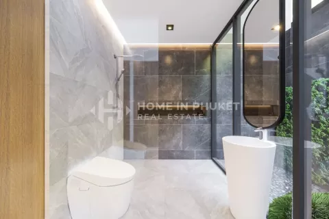 House in Bang Tao, Thailand 4 bedrooms № 131907 - photo 13